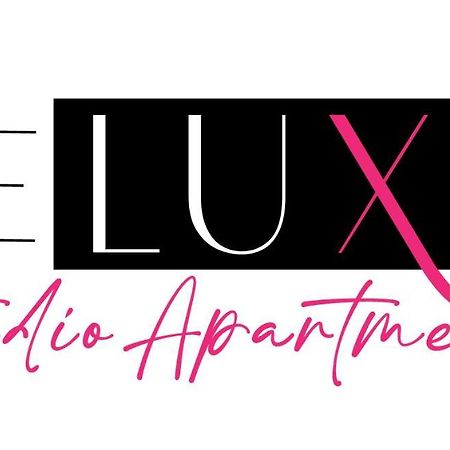 Deluxe Studio Apartments Derby Luaran gambar